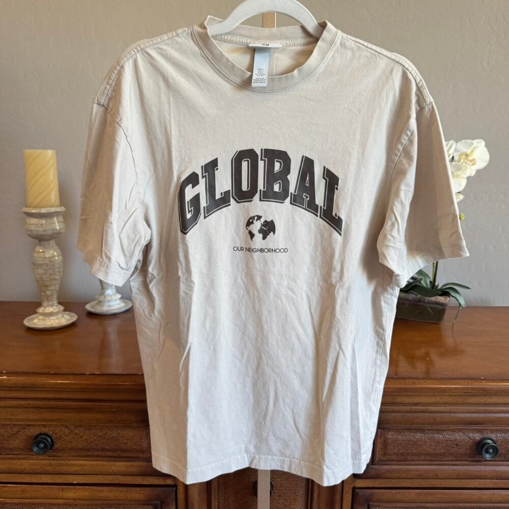 H&M Global Graphic Relaxed Fit Tee Beige Size Small